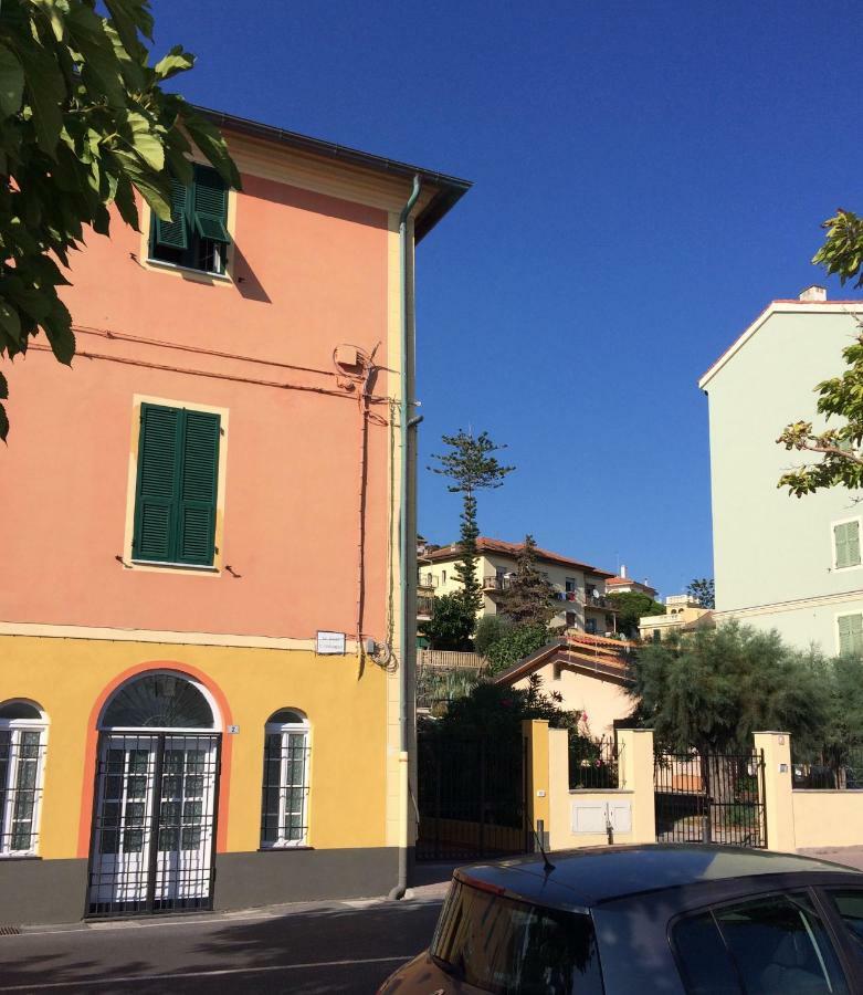 Casa Del Cardinale Apartment Santo Stefano al Mare Exterior photo